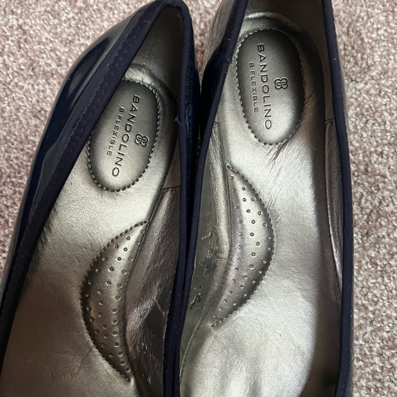 Bandolino, Tap, Women’s Blue Patent Lthr, Wedge Shoe Size 8 - Picture 2 of 6